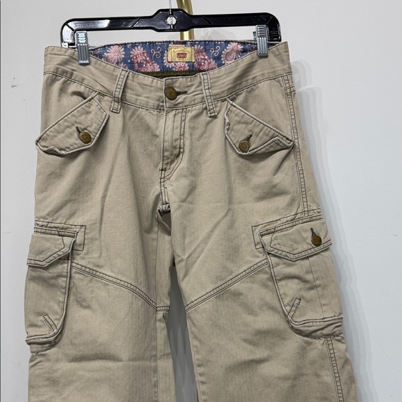 Levi’s Y2K Cargo Pants Khaki Wide Leg Vintage 2000s - Picture 13 of 15